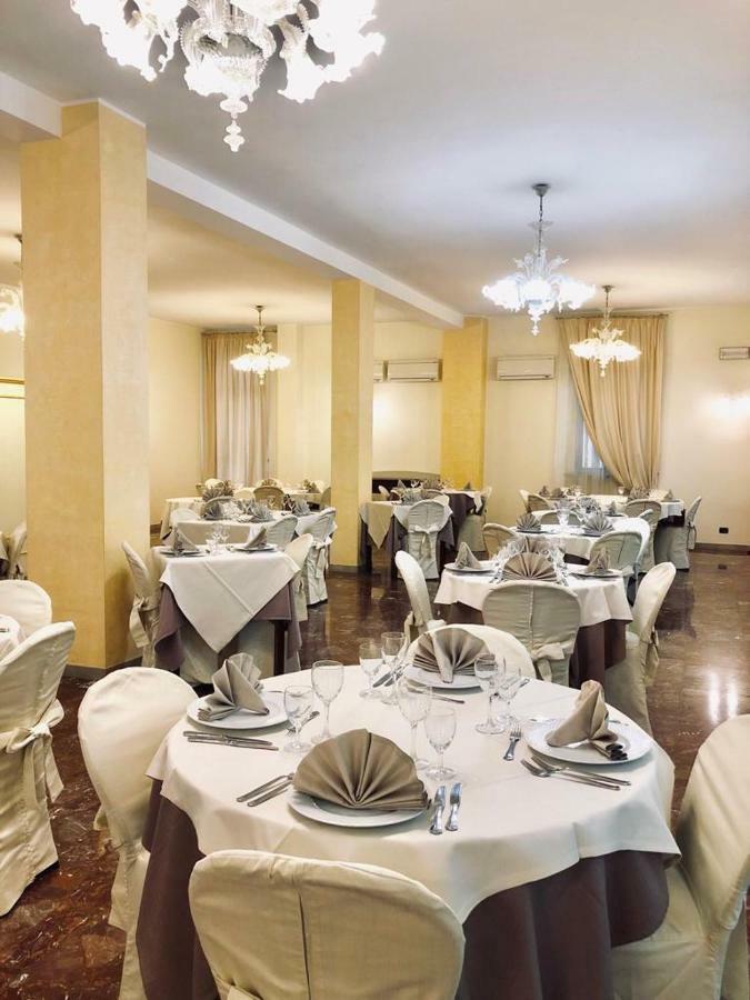 Hotel Primarosa サルソマッジョーレ・テルメ エクステリア 写真